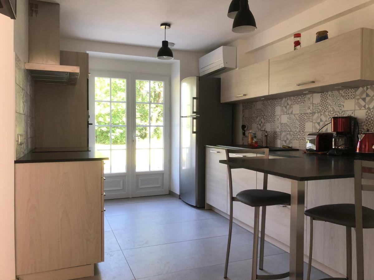 Les Mimosas Villa Gracay Bagian luar foto