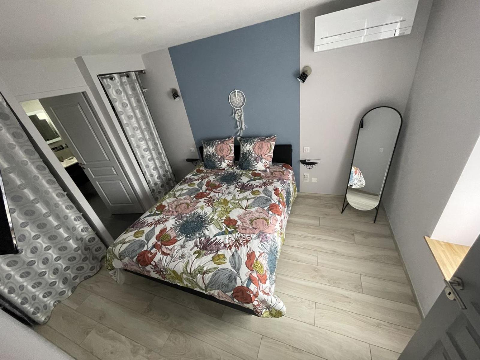 Les Mimosas Villa Gracay Bagian luar foto